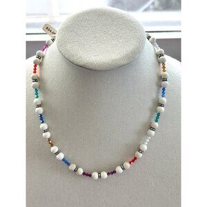 White Beaded Necklace With Swarovski Crystal Accents & Silver Clasp 18" Lightwei